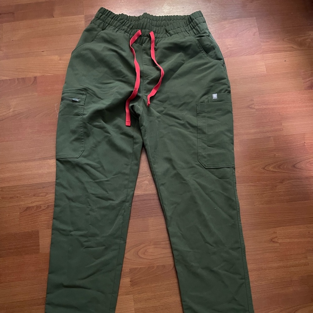 Fig scrub pants sizes XS